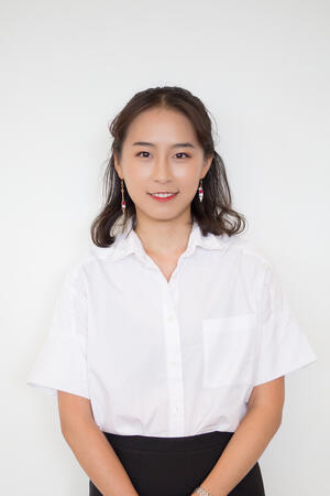 Jasmine Yi
